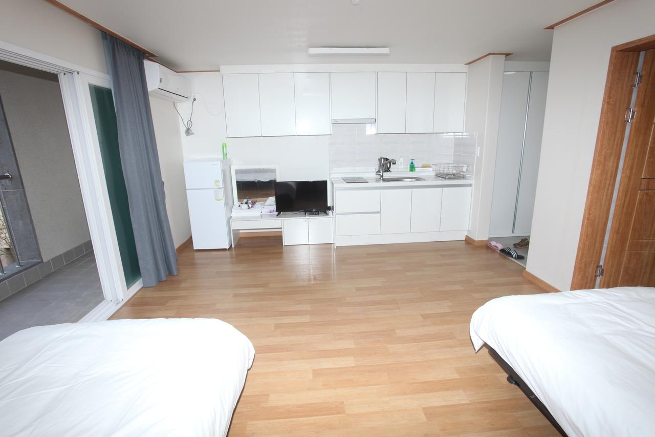Jeju Youth Hostel Extérieur photo